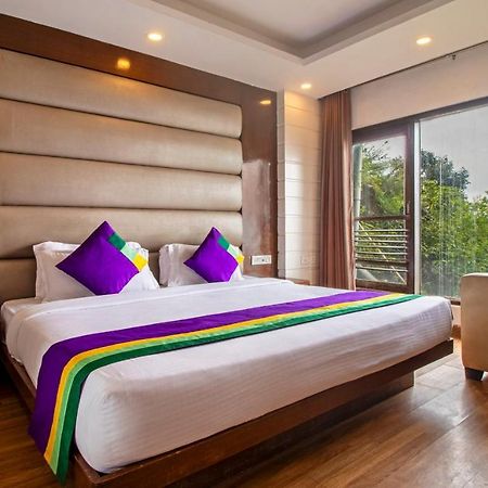 Treebo Premium Queen Of Hills Near Mall Road Mussoorie Exteriér fotografie
